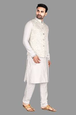 Mens solid stitched kurta with churidar kurta-jacket-set 3