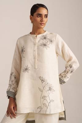 Ivory and black linen co-ord set 3