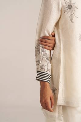 Ivory and black linen co-ord set 4