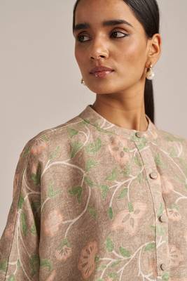 Nomad and pale peach linen co-ord set 3