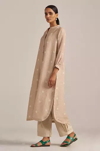 Beige and sesame linen co-ord set