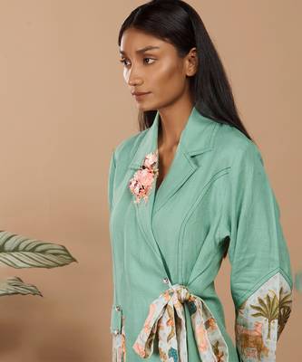 Sea green hand embroidery clover green trench coats 2