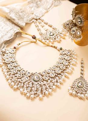 Kundan high neck necklace set with large pearls 1