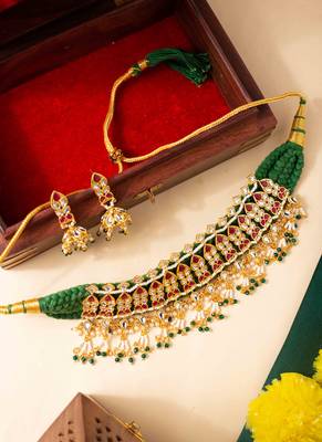 Regal Kundan & Pearl Drape Choker Necklace Set 1