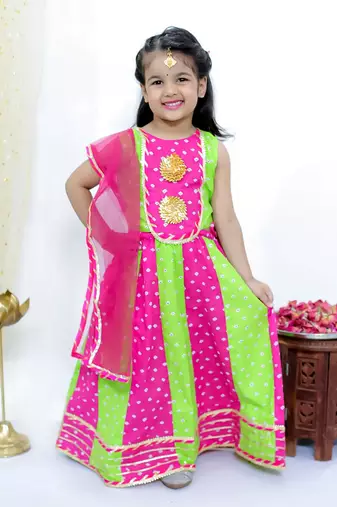 Chanda bandhani lehenga choli
