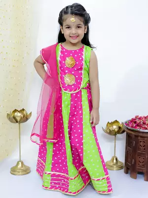 Chanda bandhani lehenga choli 4