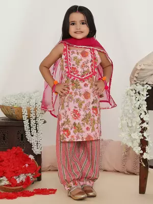 Gulabo kurti with afghani pants 1