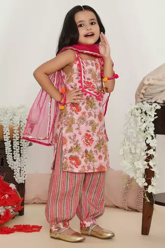 Gulabo kurti with afghani pants