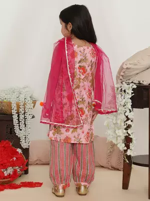 Gulabo kurti with afghani pants 4