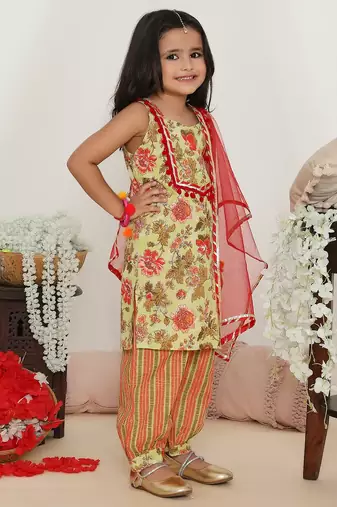 Gulabo kurti with afghani pants