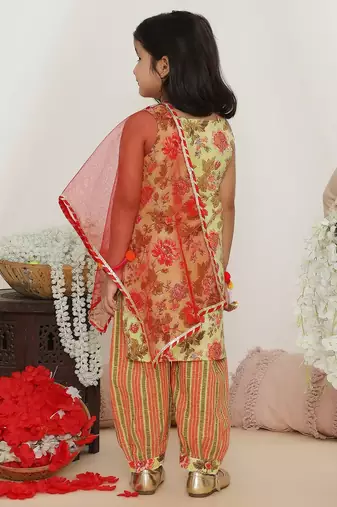 Gulabo kurti with afghani pants