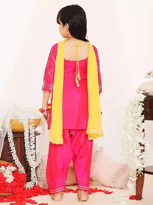 Gota patti kurti salwar 2