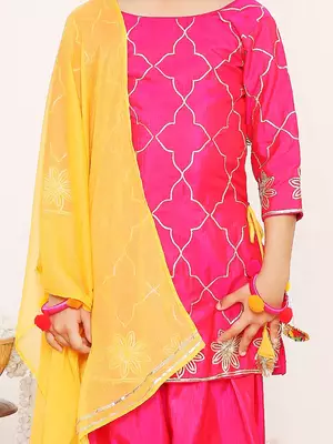 Gota patti kurti salwar 3