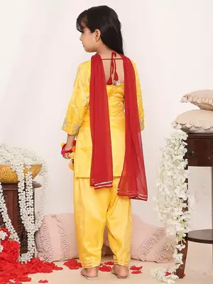 Gota patti kurti salwar 2