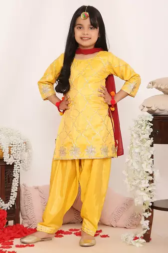 Gota patti kurti salwar