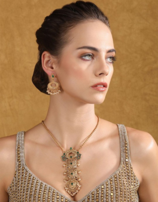 Antique gold-plated temple necklace set with intricate pendant 2