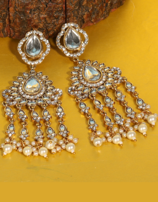 Pear-shaped kundan & pearl drop chandelier earrings 3