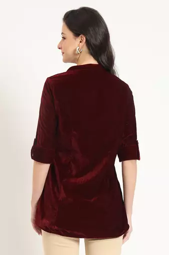 maroon solid print velvet straight top