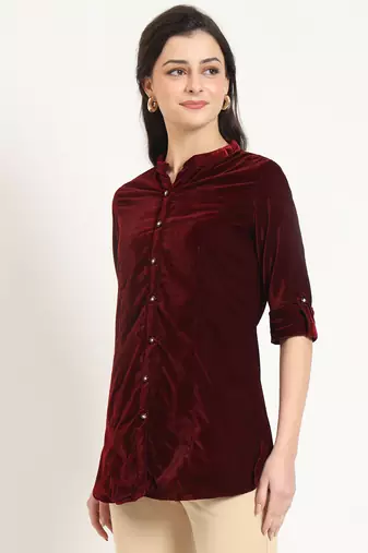 maroon solid print velvet straight top
