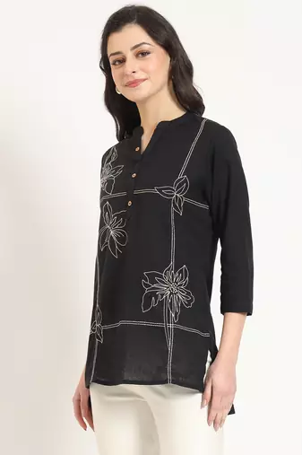 black embroidery cotton fabric satraight top