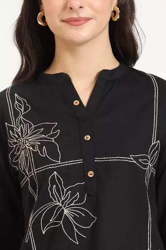 black embroidery cotton fabric satraight top