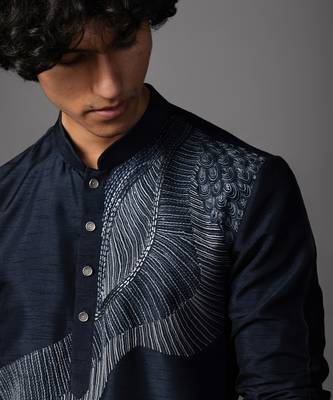 Reverie navy blue kurta pajama set 4