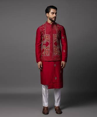 Kasuti square red kurta jacket set 1