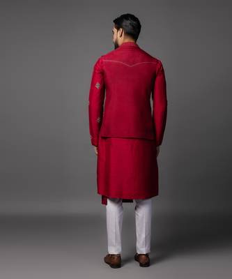 Kasuti square red kurta jacket set 3