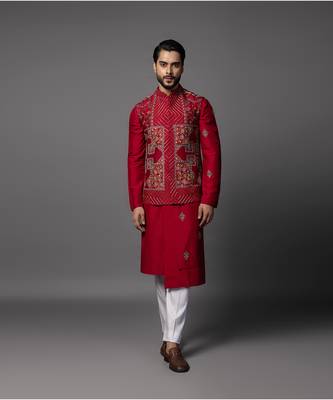 Kasuti square red kurta jacket set 4
