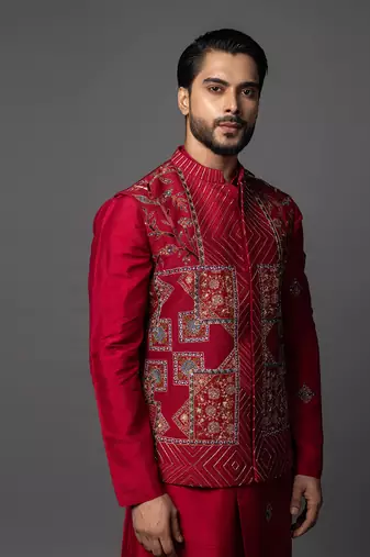 Kasuti square red kurta jacket set