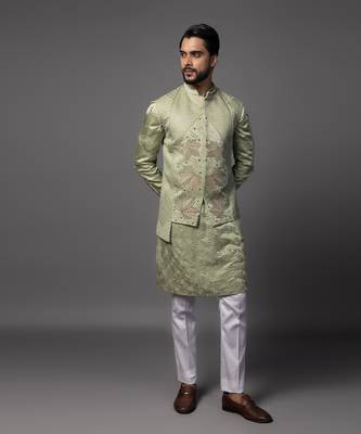 Kasuti maple leaf green kurta jacket set 5