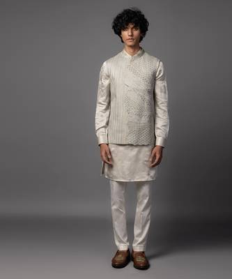 Kasuti cutwork floral grey kurta jacket set 1