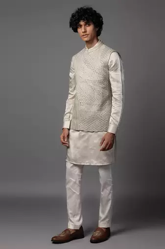 Kasuti cutwork floral grey kurta jacket set
