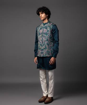 Gautam buddha pastel mint green kurta jacket set 3