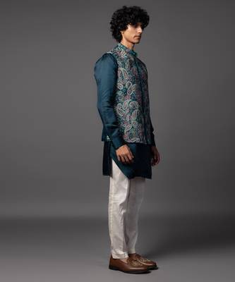 Gautam buddha pastel mint green kurta jacket set 4