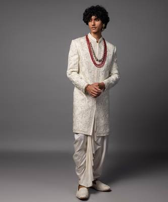 Ivory pichwai sherwani set 3