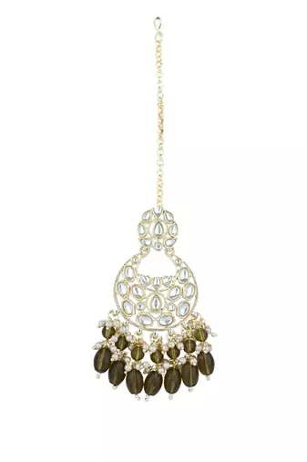 traditional kundan & pearl choker necklace with dangle earrings & maang tikka jewellery set for women
