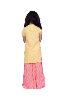Twisha yellow & coral sleeveless colour blocked rayon printed top with sharara 5