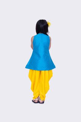 Twisha sky blue & yellow sleeveless aline polyester kurta and dhoti 4