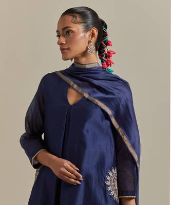 Blue front pleated a-line embroidered kurta set 4