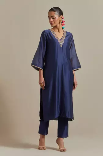 Pink intricate embroidery v neck straight kurta set