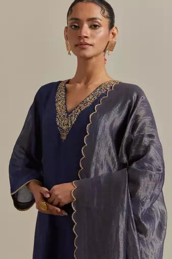 Pink intricate embroidery v neck straight kurta set