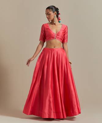 The Embroidered Panelled Chanderi Skirt 2
