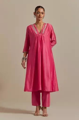 Pink chanderi intricate embroidery kurta dupatta set