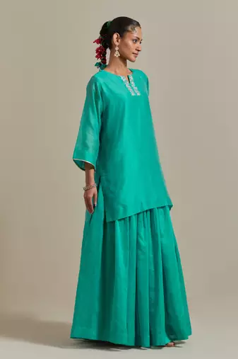Aqua-blue chanderi handloom embroidered short kurta set