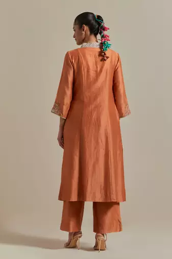 Saffron the saffron brown chanderi handloom kurta set