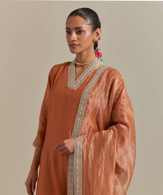 Saffron the saffron brown chanderi handloom kurta set 5