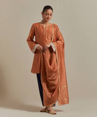 Saffron the saffron brown panelled a line kurta set 1