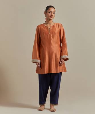 Saffron the saffron brown panelled a line kurta set 3
