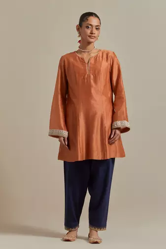 Saffron the saffron brown panelled a line kurta set